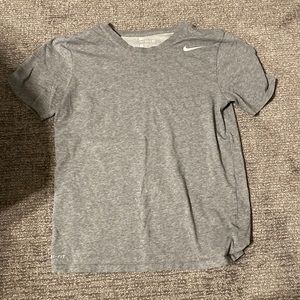 Nike t shirt size S